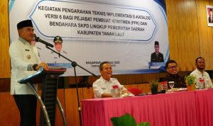 Bupati Rahmat Buka Pengarahan Teknis E-Katalog Versi 6 bagi PPK dan Bendahara SKPD