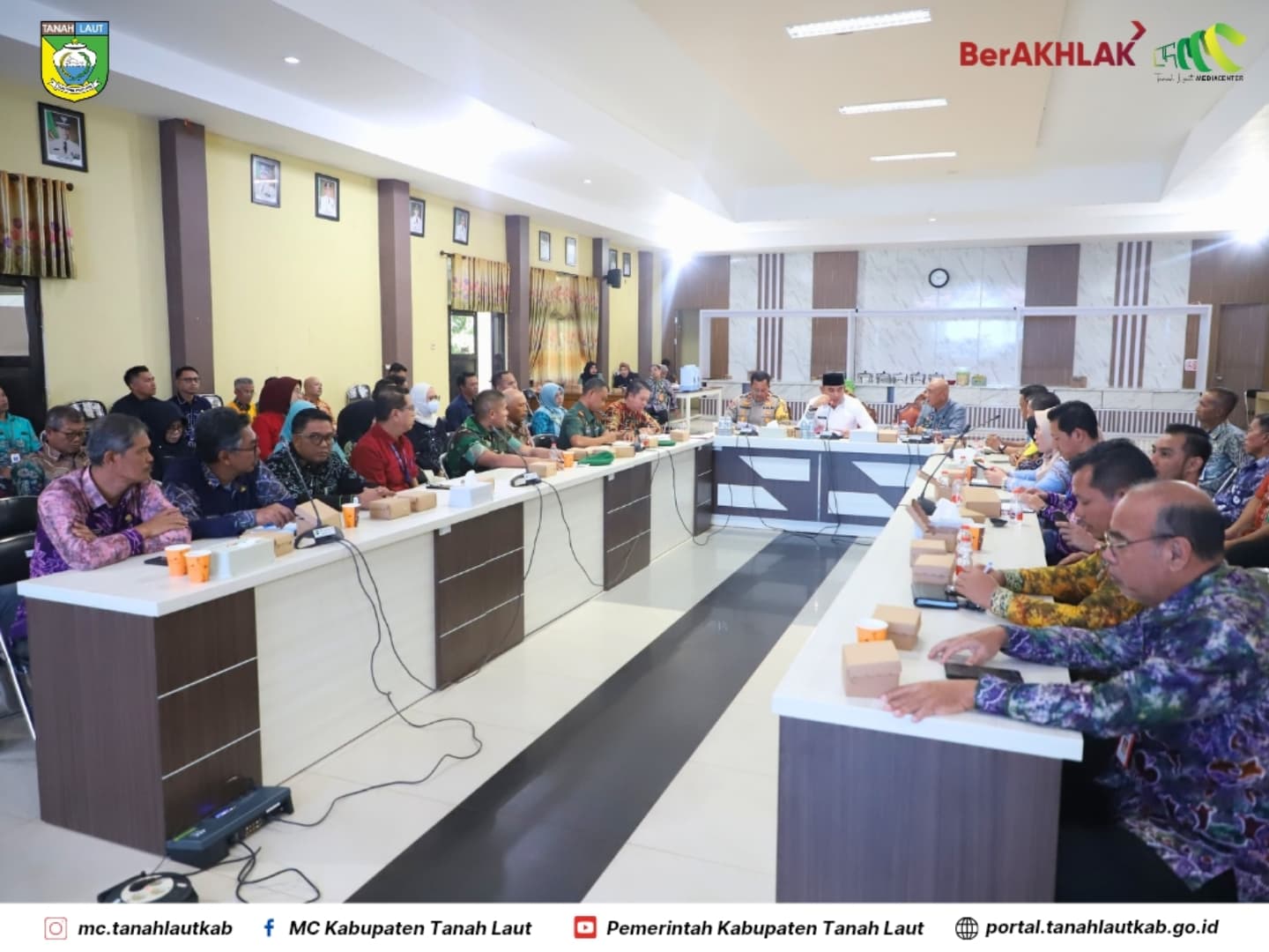 Bupati Tala Pimpin Rapat Koordinasi Penetapan Panitia HUT ke-80 RI