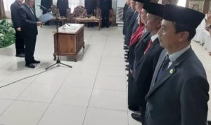 “Bupati Barito Kuala Rotasi Sejumlah Kepala Dinas Di Marabahan”