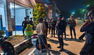 Batalyon C Pelopor Brimob Polda Kalsel Gelar Patroli Malam
