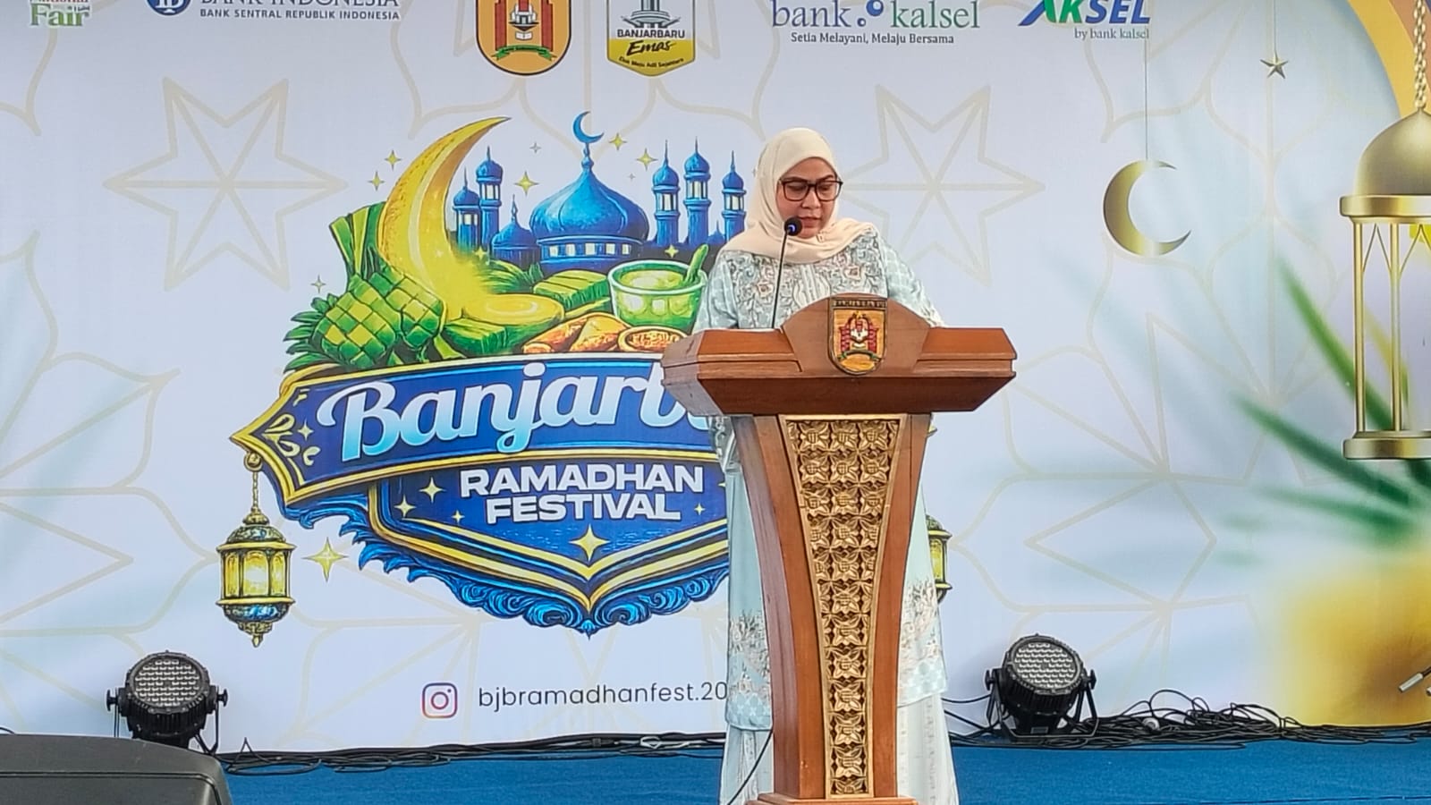 Baladon Warnai  Pasar Ramadhan 1447 H yang langsung dibuka ERNA LISA HALABY Walikota Banjarbaru