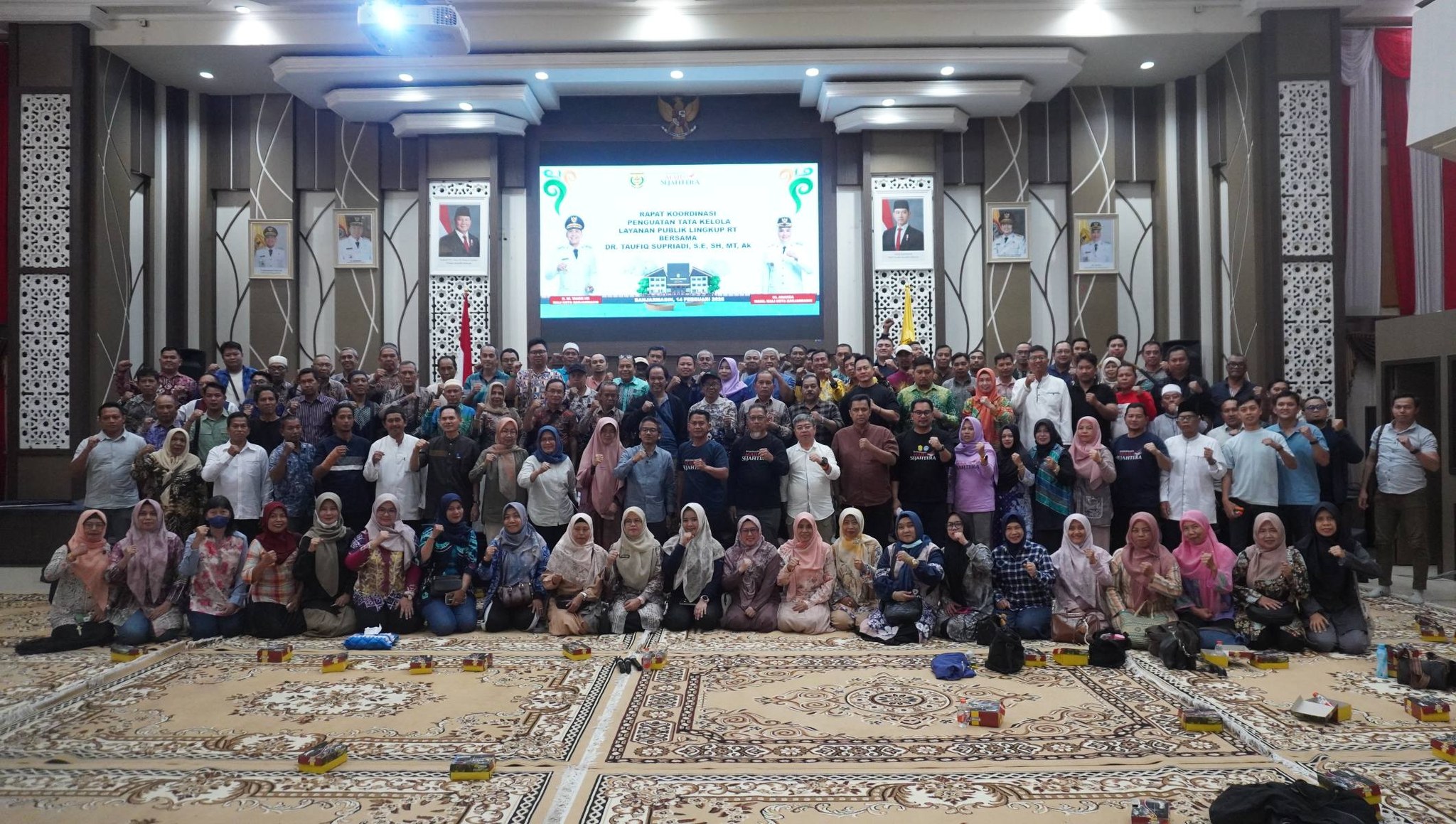 Wali Kota Banjarmasin Tekankan Kolaborasi dan Kepemimpinan dalam Penguatan Tata Kelola Layanan Publik Tingkat RT