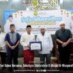 Masjid Al-Musyarafah, Pasar Lama jadi bermakna atas kehadiran Walikota HM Yamin Masjid Al-Musyarafah, Pasar Lama jadi bermakna atas kehadiran Walikota HM Yamin