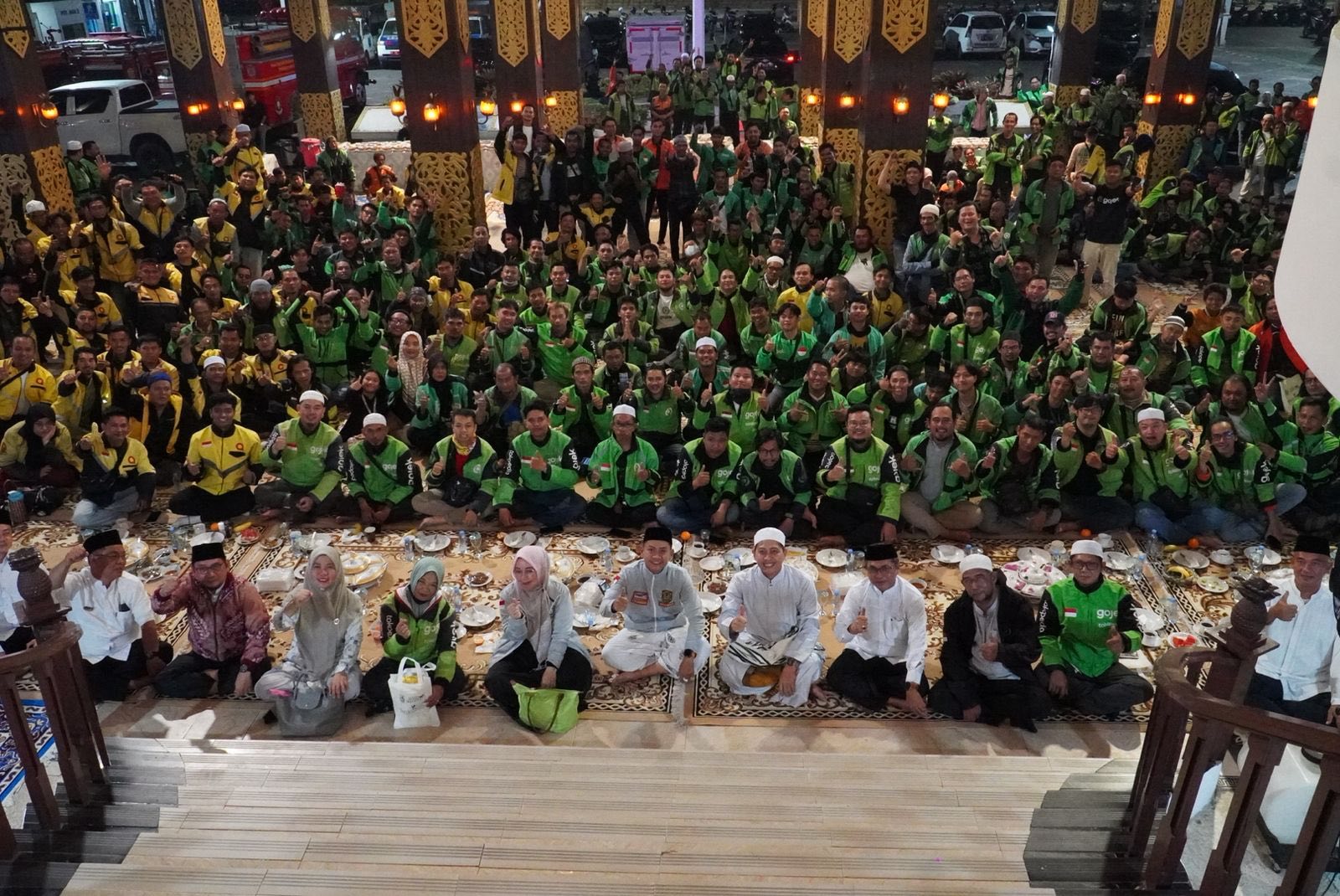 Pererat Silaturahmi, Wali Kota Banjarmasin Sahur Bersama Semua  Ojek Online