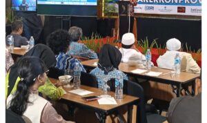 Di  Rakerprov  APINDO Kalsel, Winardi  tekankan pentingnya kerja kolaborasi antara pengusaha,Pemerintah dan Serikat Pekerja