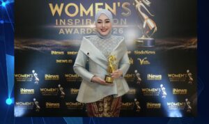 Ketua DEKRANASDA Tanah Laut  HJ. Dian Rahmat Trianto Menerima Penghargaan Woman Inspiration Award 2026