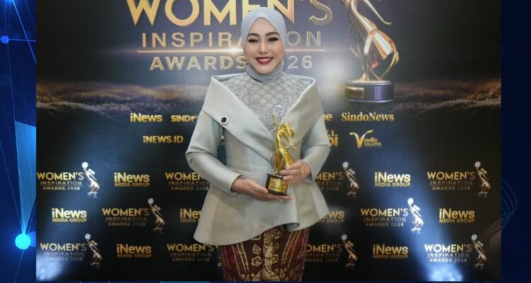 Ketua DEKRANASDA Tanah Laut  HJ. Dian Rahmat Trianto Menerima Penghargaan Woman Inspiration Award 2026
