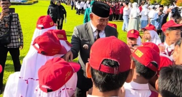 Peringatan Hari Lahir Pancasila menjadi momentum untuk meneguhkan kembali komitmen kebangsaan