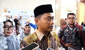 Kepulangan jemaah haji ini membawa dampak positif bagi lingkungan mereka masing-masing, kata Walikota Yamin