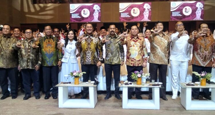 Serikat Media Siber Indonesia  dan ABPEDNAS Teken Kerja Sama Nasional, Lakukan Pengawasan Program Desa