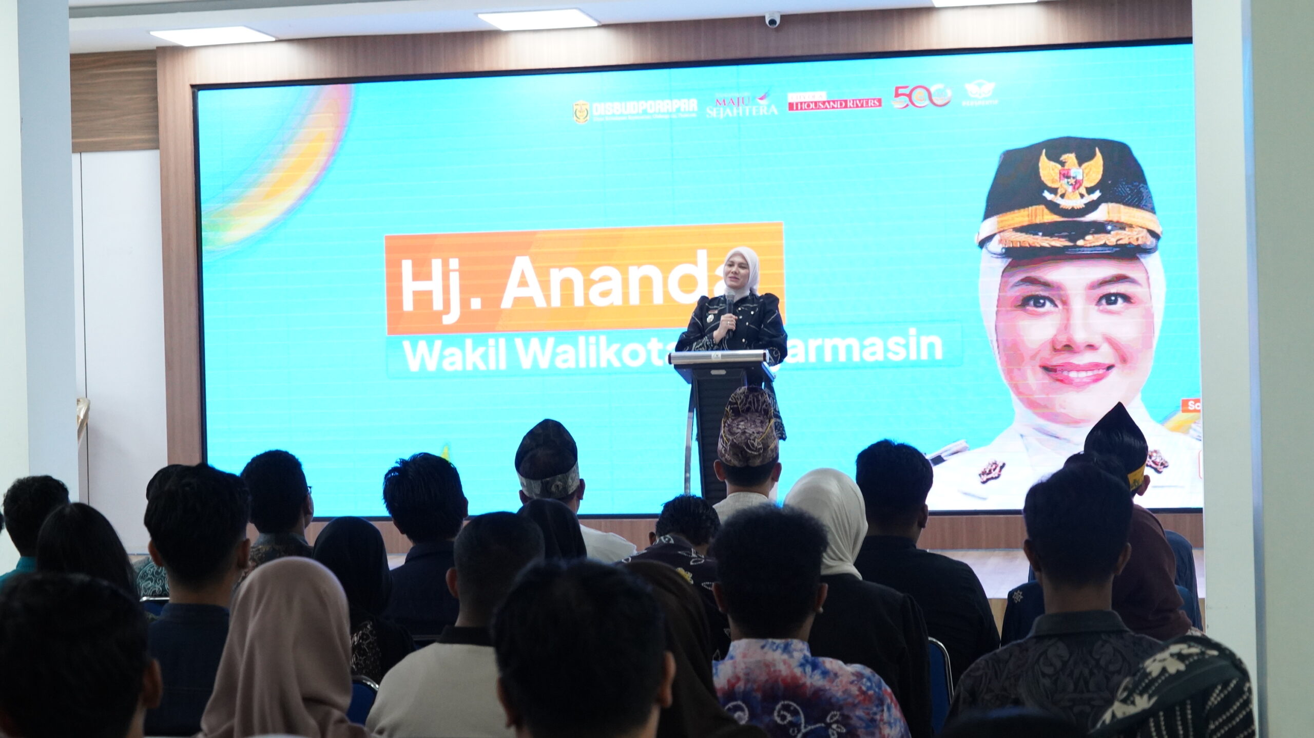 Wakil Walikota Ajak Pemuda Hadirkan Inovasi Digital untuk Atasi Persoalan Lingkungan Wakil Walikota Ajak Pemuda Hadirkan Inovasi Digital untuk Atasi Persoalan Lingkungan