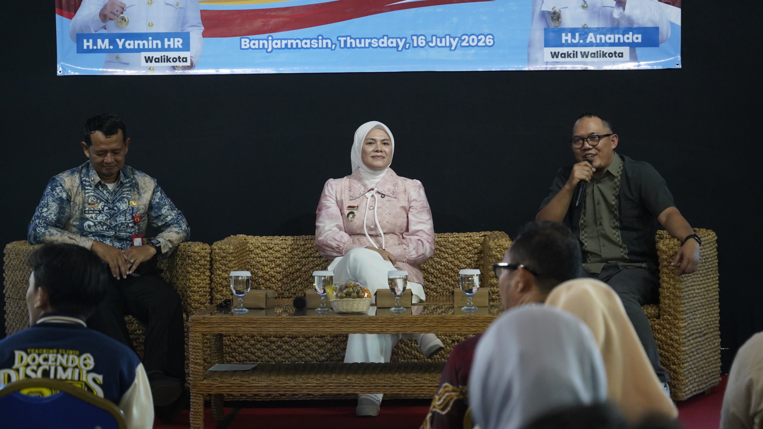 Wujud 22 Program Prioritas, Pemkot Banjarmasin Bekali Pemuda Kemampuan Berbahasa Inggris Wujud 22 Program Prioritas, Pemkot Banjarmasin Bekali Pemuda Kemampuan Berbahasa Inggris
