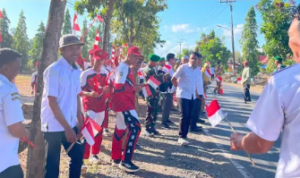 Gerakan Pembagian Bendera Merah Putih Semarakkan HUT ke-81 RI di Tambang Ulang