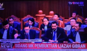 MK Gelar Sidang Pembuktian Ijazah Wapres Gibran Malam Ini