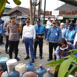 Tinjau Distribusi Air Bersih, Yamin Harap Warga Kuin Cerucuk Tak Lagi Kesulitan